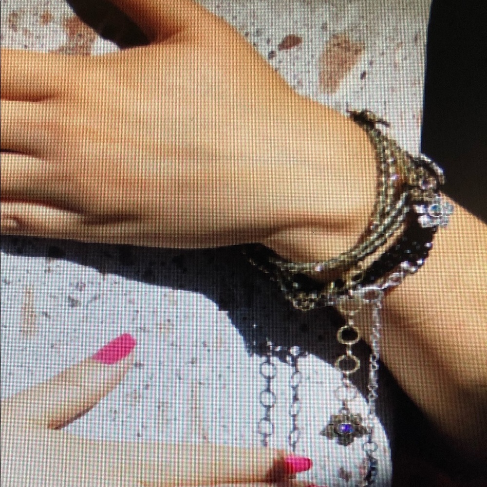 Sweet Romance Black Bead Wrap Bracelet- NWOT - Picture 5 of 8